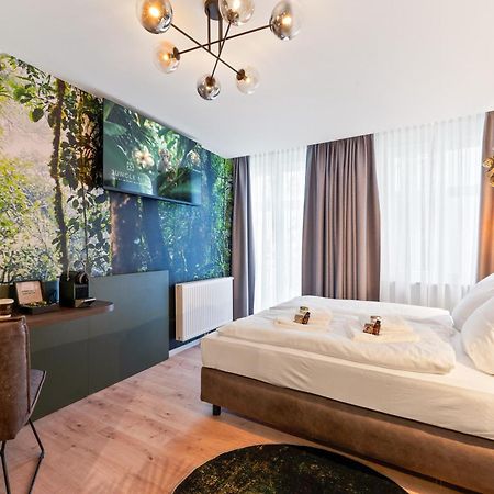 Jungle No5 Boutique Hotel - Stuttgart City-Center Estugarda Exterior foto