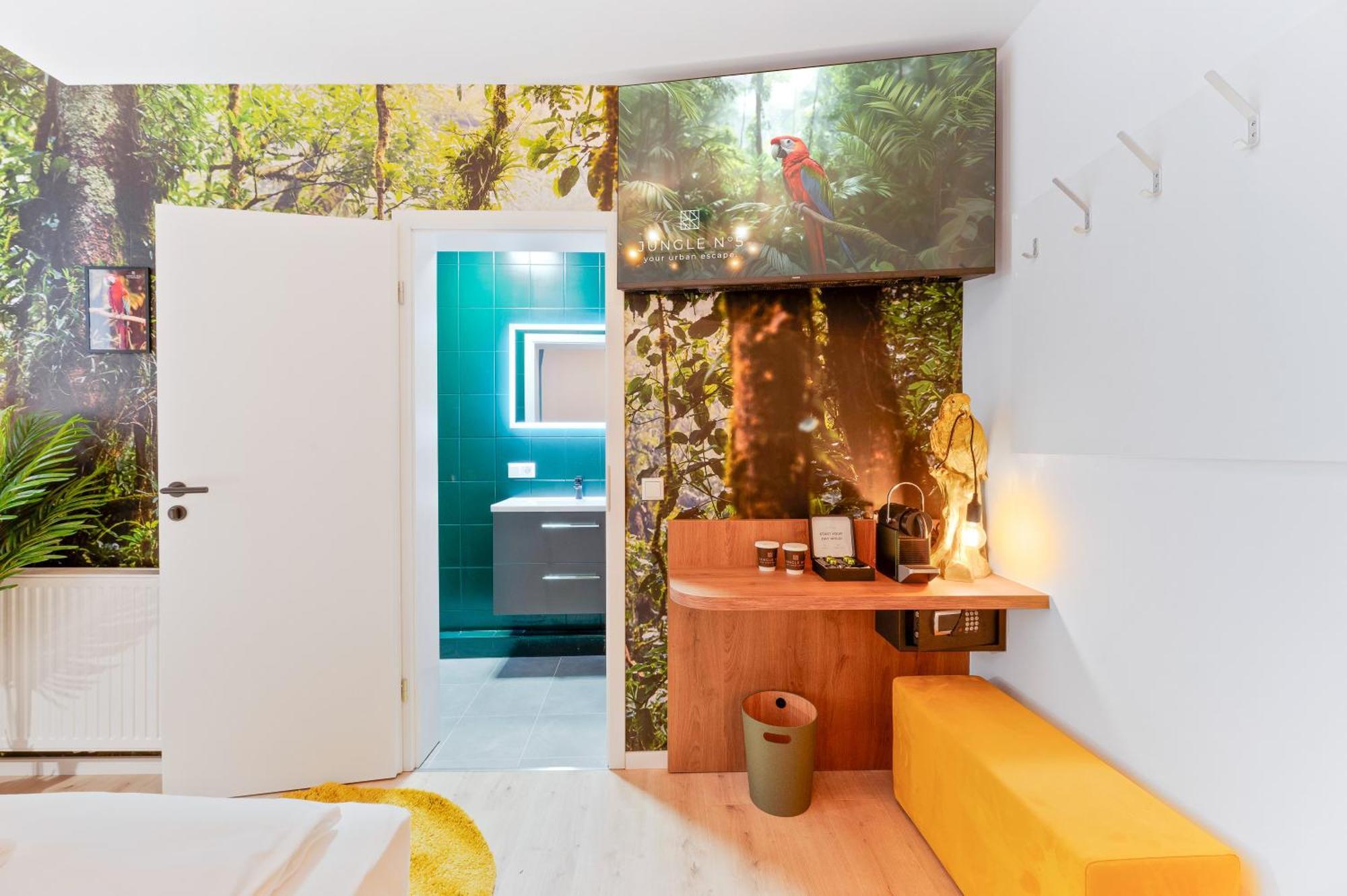Jungle No5 Boutique Hotel - Stuttgart City-Center Estugarda Quarto foto
